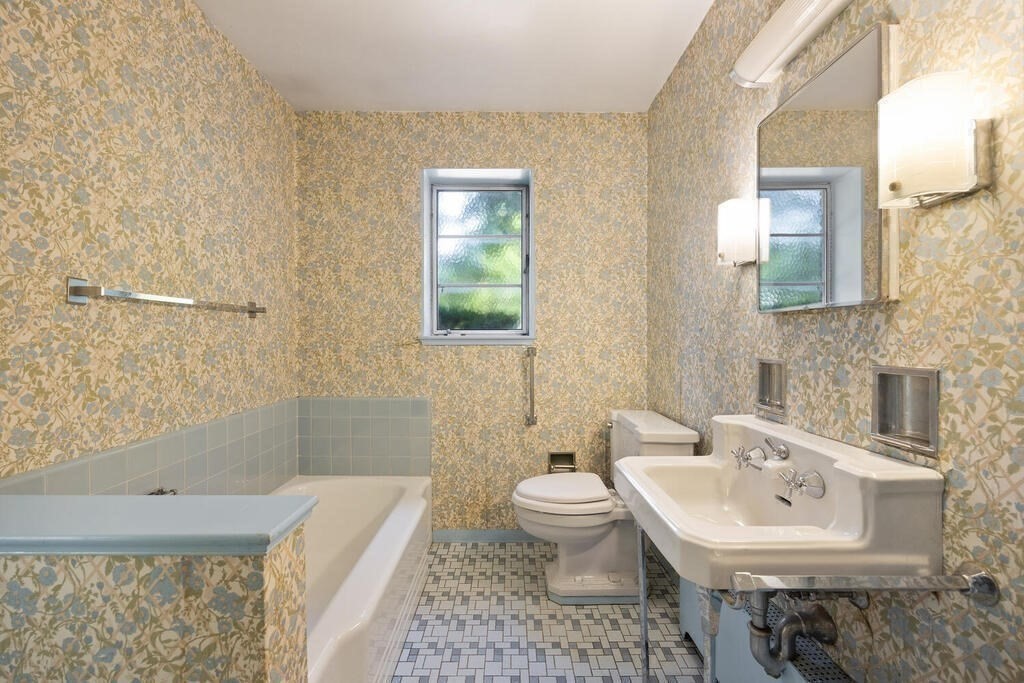 39 Everett Avenue Winchester, MA 01890 - Photo 17 of 39