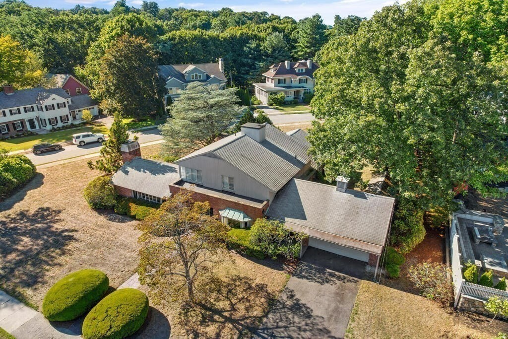 39 Everett Avenue Winchester, MA 01890 - Photo 3 of 39