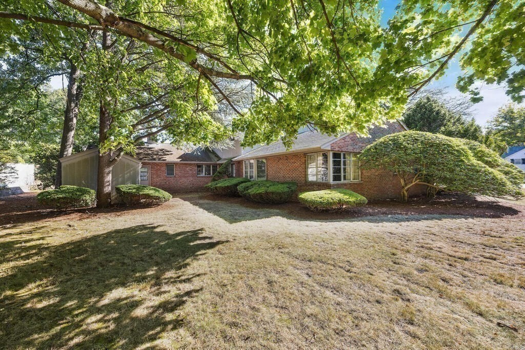 39 Everett Avenue Winchester, MA 01890 - Photo 31 of 39