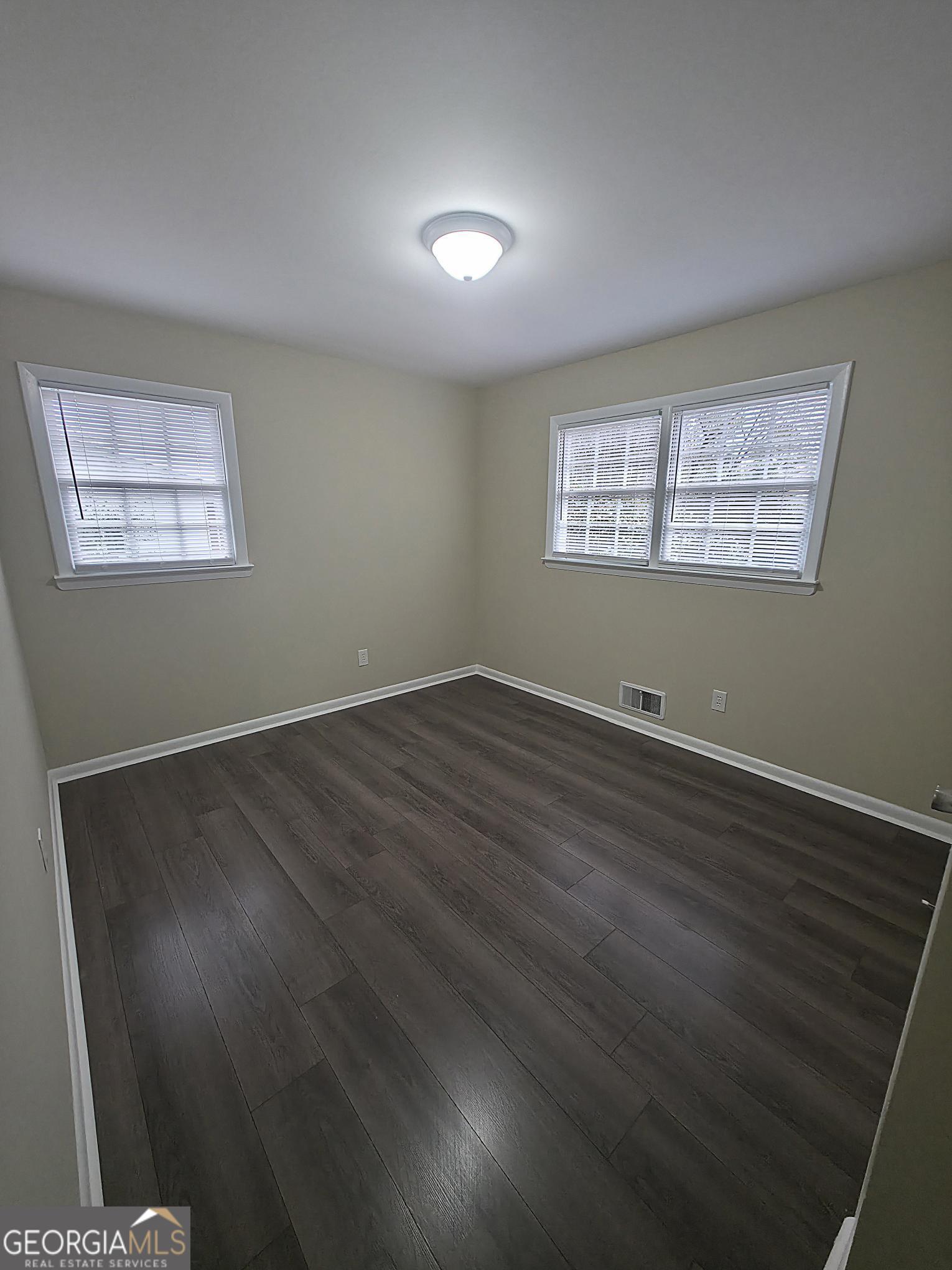 560 Vincent Drive Athens, GA 30607 - Photo 10 of 17