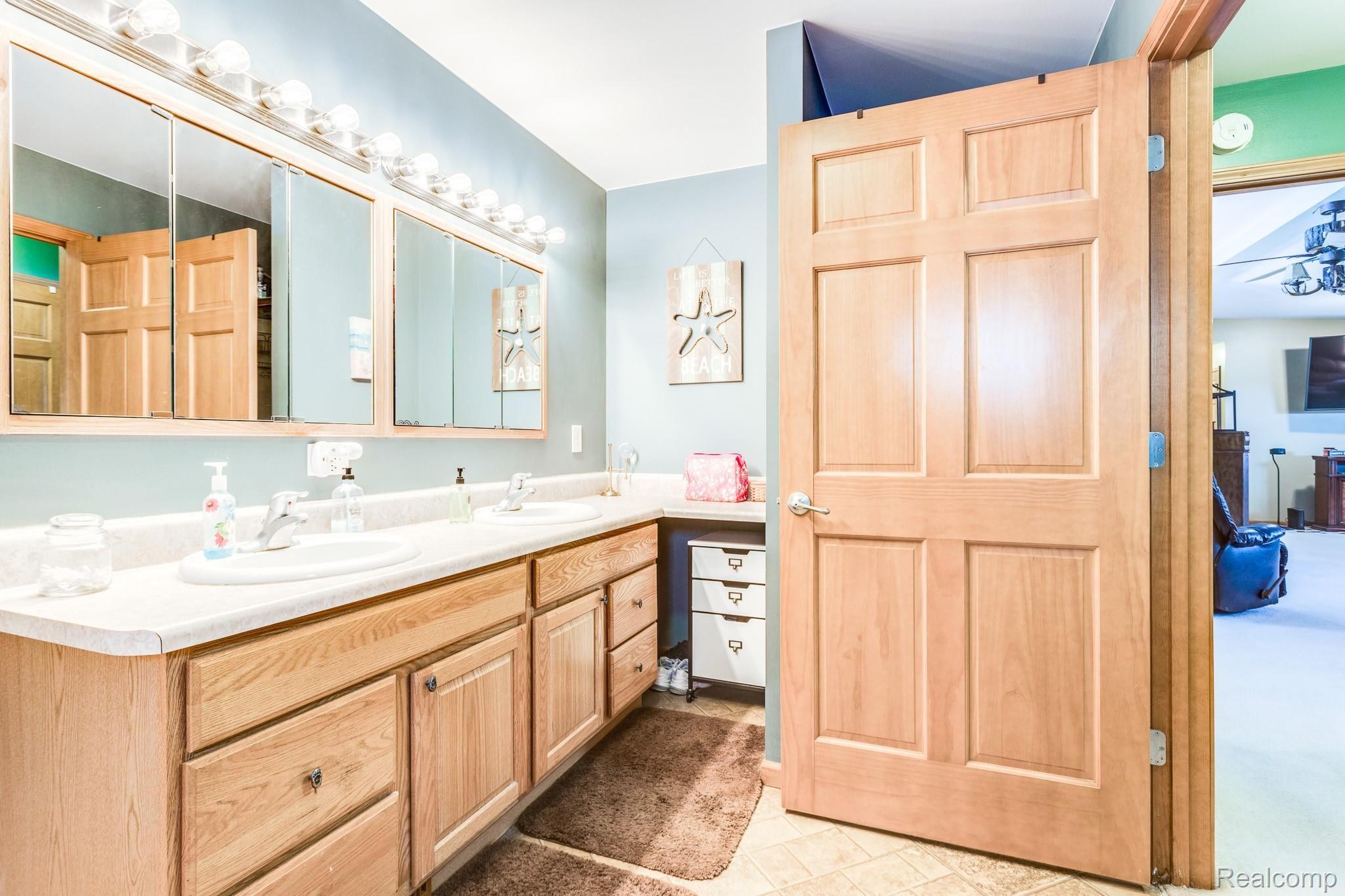 2829 Ditty Road Smiths Creek, MI 48074 - Photo 22 of 45 2829 Ditty Rd (43 of 50).jpg