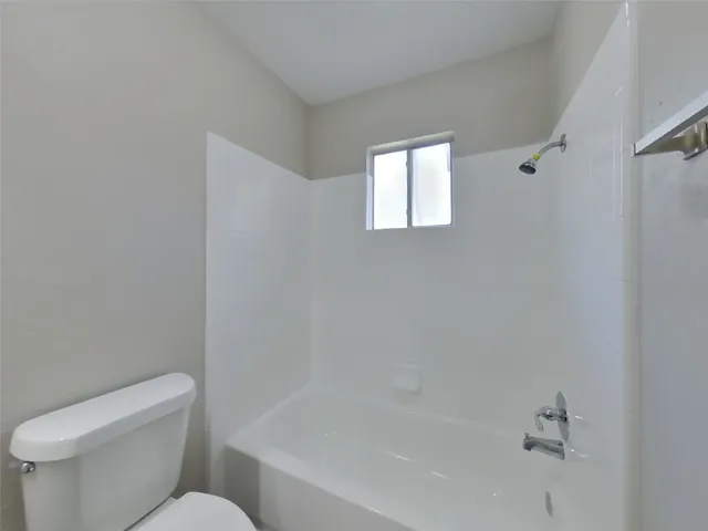 $1,649 | 7519 Lobera Drive, Houston, TX 77083