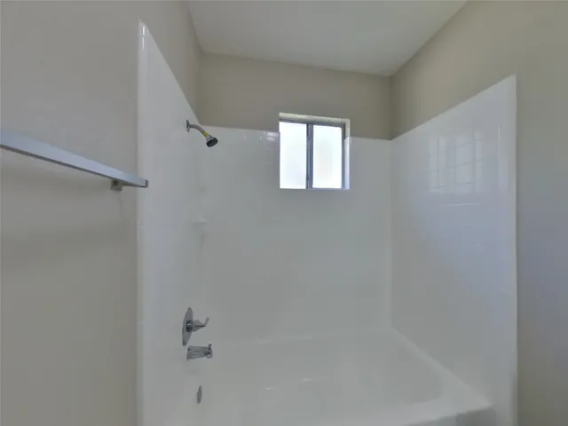 $1,649 | 7519 Lobera Drive, Houston, TX 77083