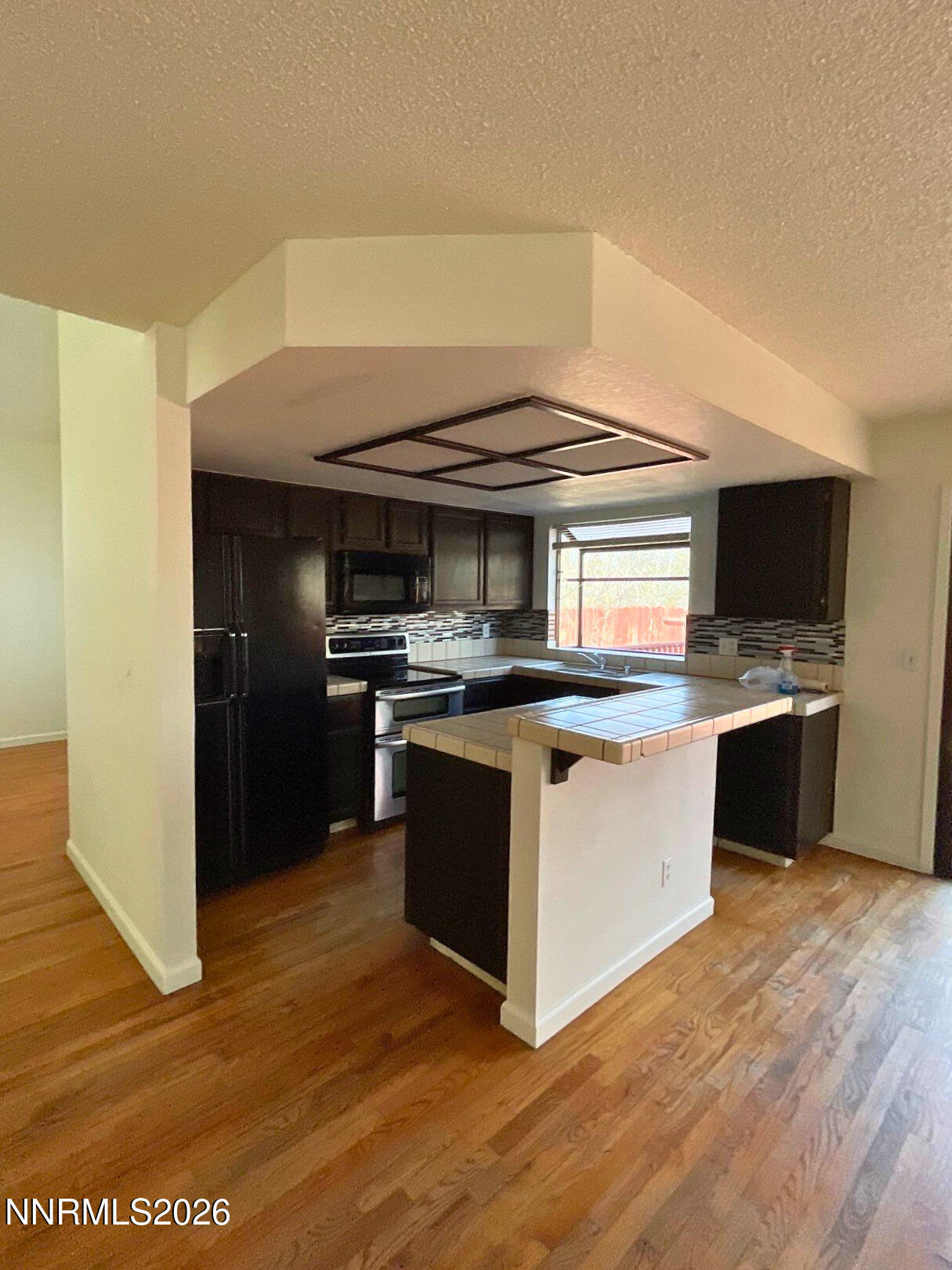 5751 Royal Vista Way Reno, NV 89523 - Photo 5 of 8 2949dcd9-c7c5-4c48-a413-8cb948212e08 (1)