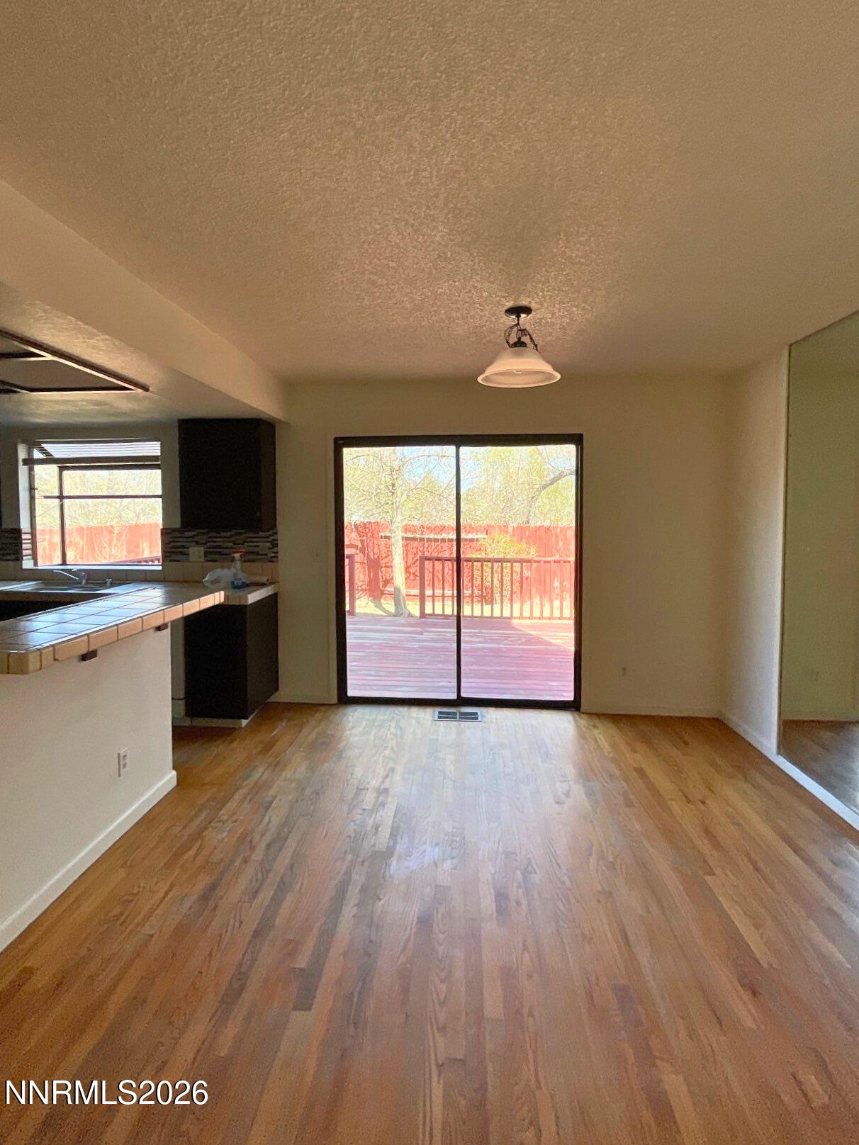 5751 Royal Vista Way Reno, NV 89523 - Photo 6 of 8 24592539-de95-4b73-a87b-5d845f7d2490