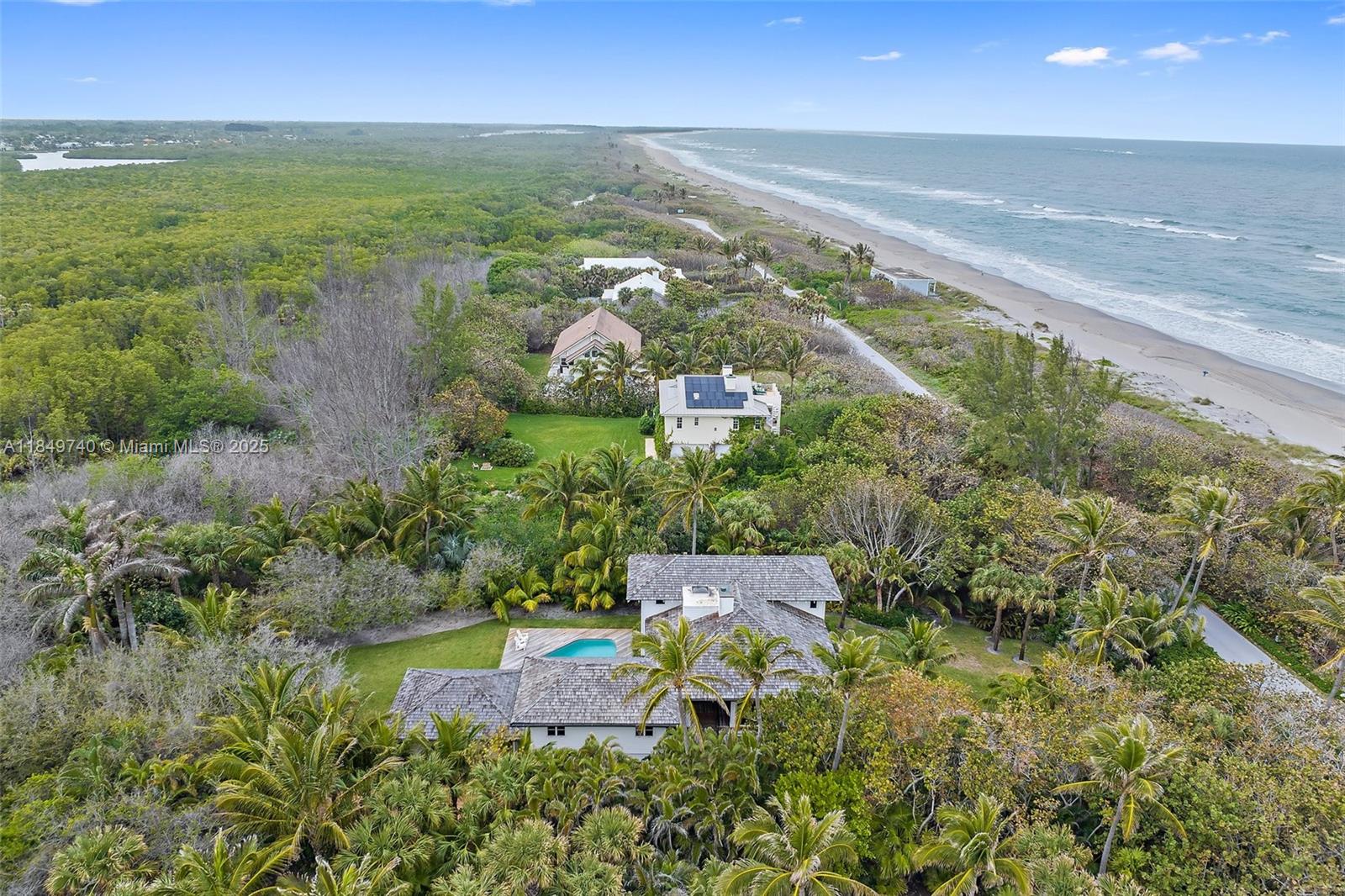 150 North Beach Road Hobe Sound, FL 33455 - Photo 4 of 81 Gallery Image 4