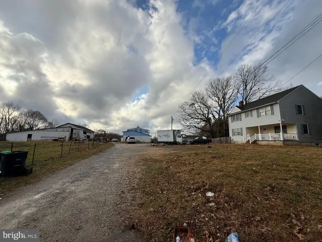 $1,200,000 | 2090 Blue Bell Road, Williamstown, NJ 08094