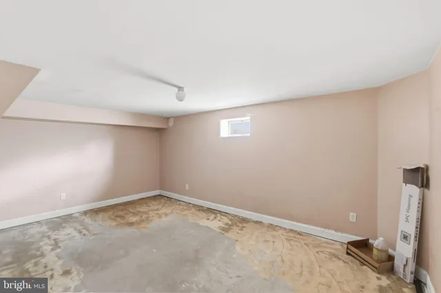 $1,200,000 | 2090 Blue Bell Road, Williamstown, NJ 08094