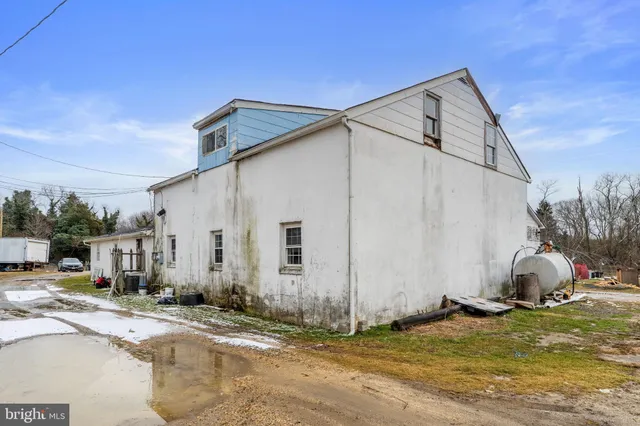 $1,200,000 | 2090 Blue Bell Road, Williamstown, NJ 08094