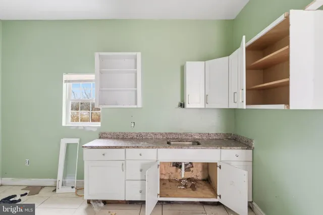 $1,200,000 | 2090 Blue Bell Road, Williamstown, NJ 08094