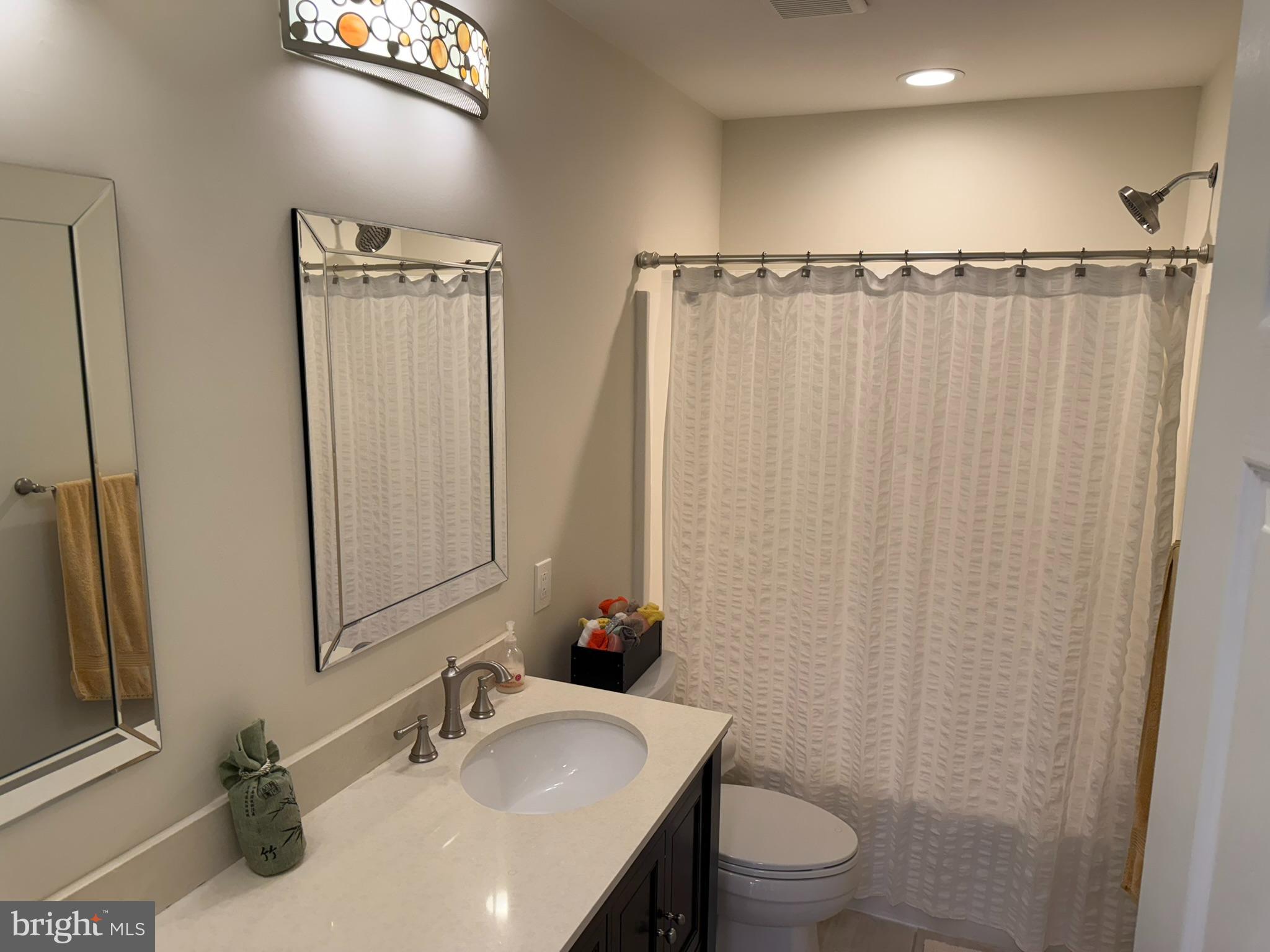 44 Valentine Road Warminster, PA 18974 - Photo 23 of 31 Gallery Image 23