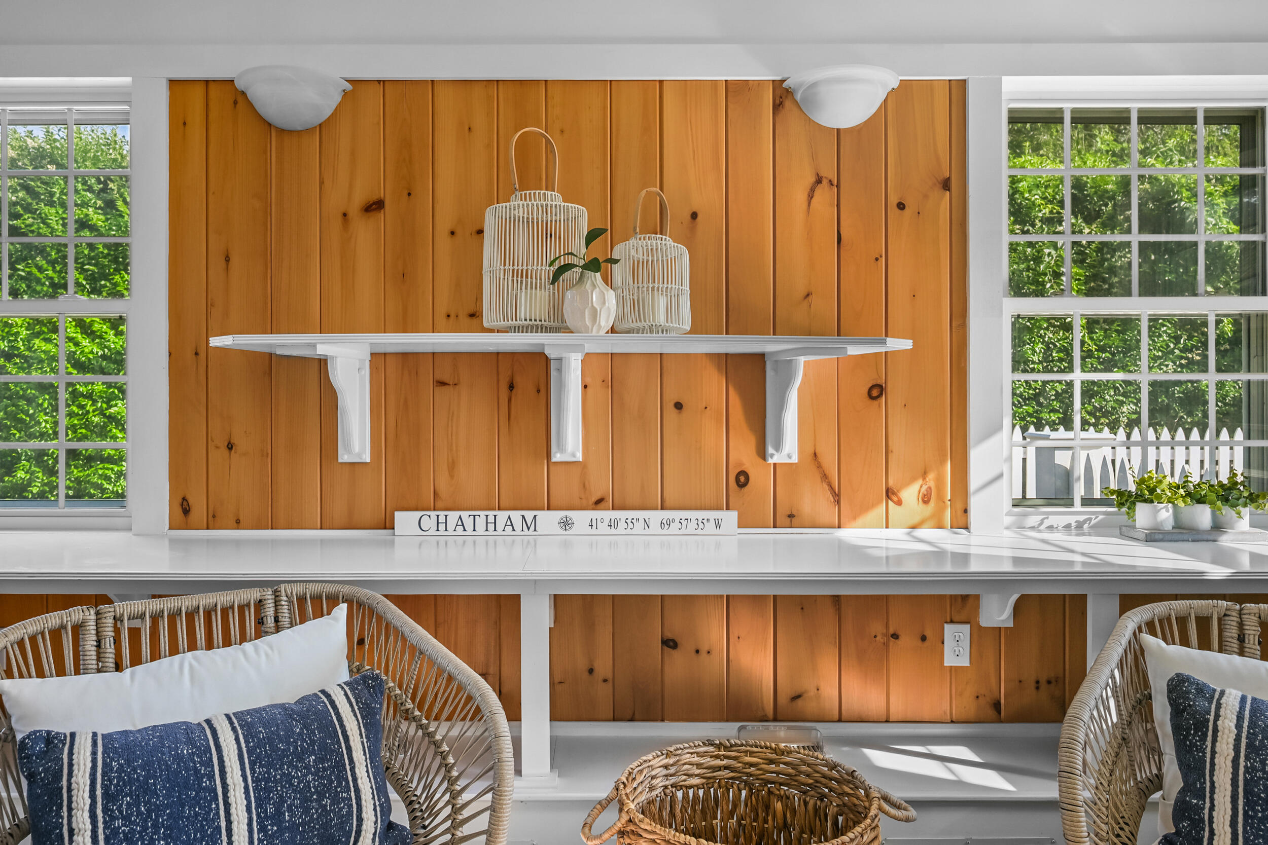 153 Shore Road Chatham, MA 02633 - Photo 30 of 59 sunroom detail