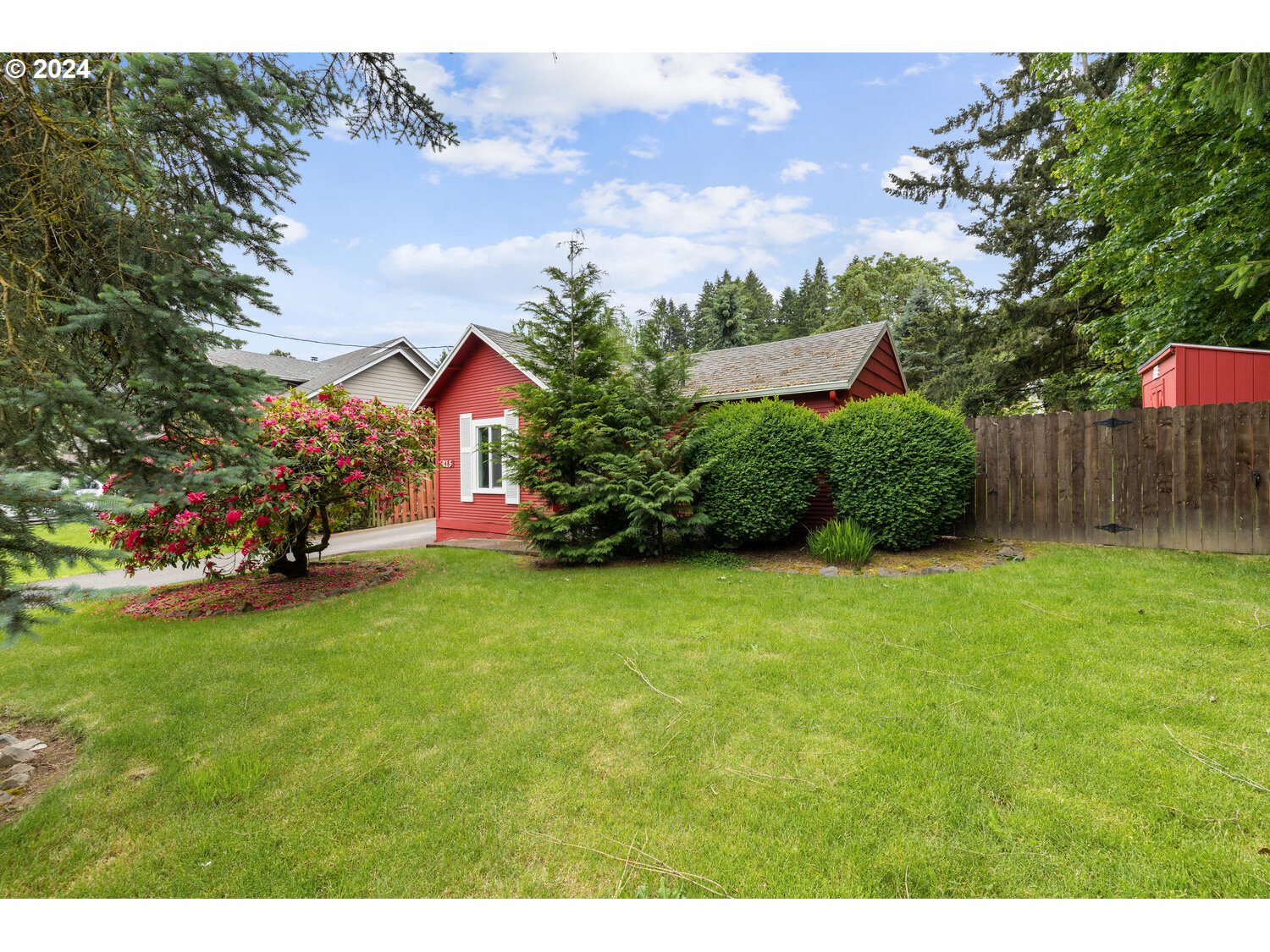 915 Pioneer Street Ridgefield, WA 98642 - Photo 5 of 38 Gallery Image 5