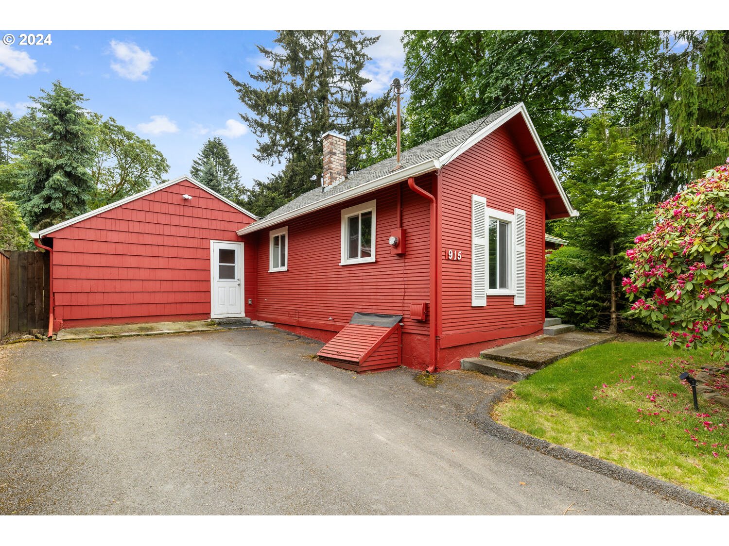 915 Pioneer Street Ridgefield, WA 98642 - Photo 7 of 38 Gallery Image 7