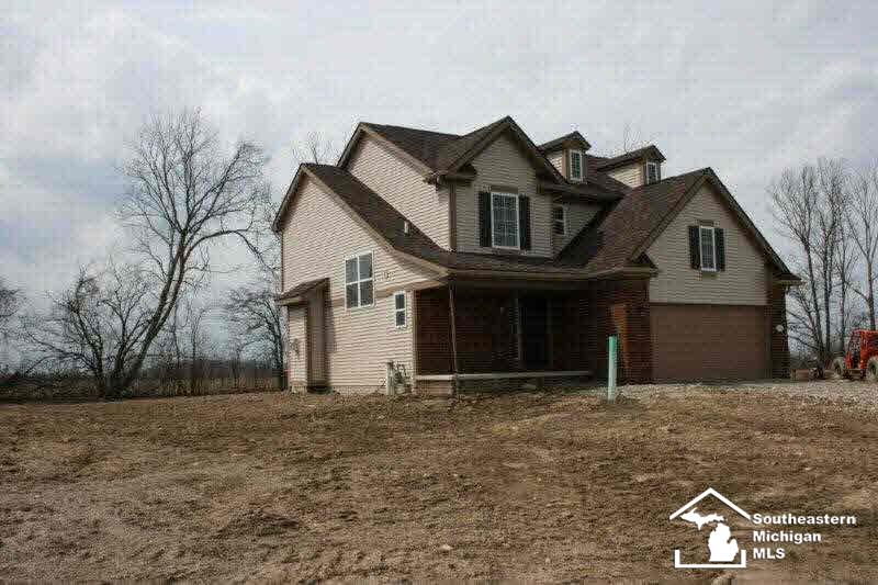 9421 Maple Ridge Drive Newport, MI 48166 - Photo 3 of 24 20437546-2.JPG