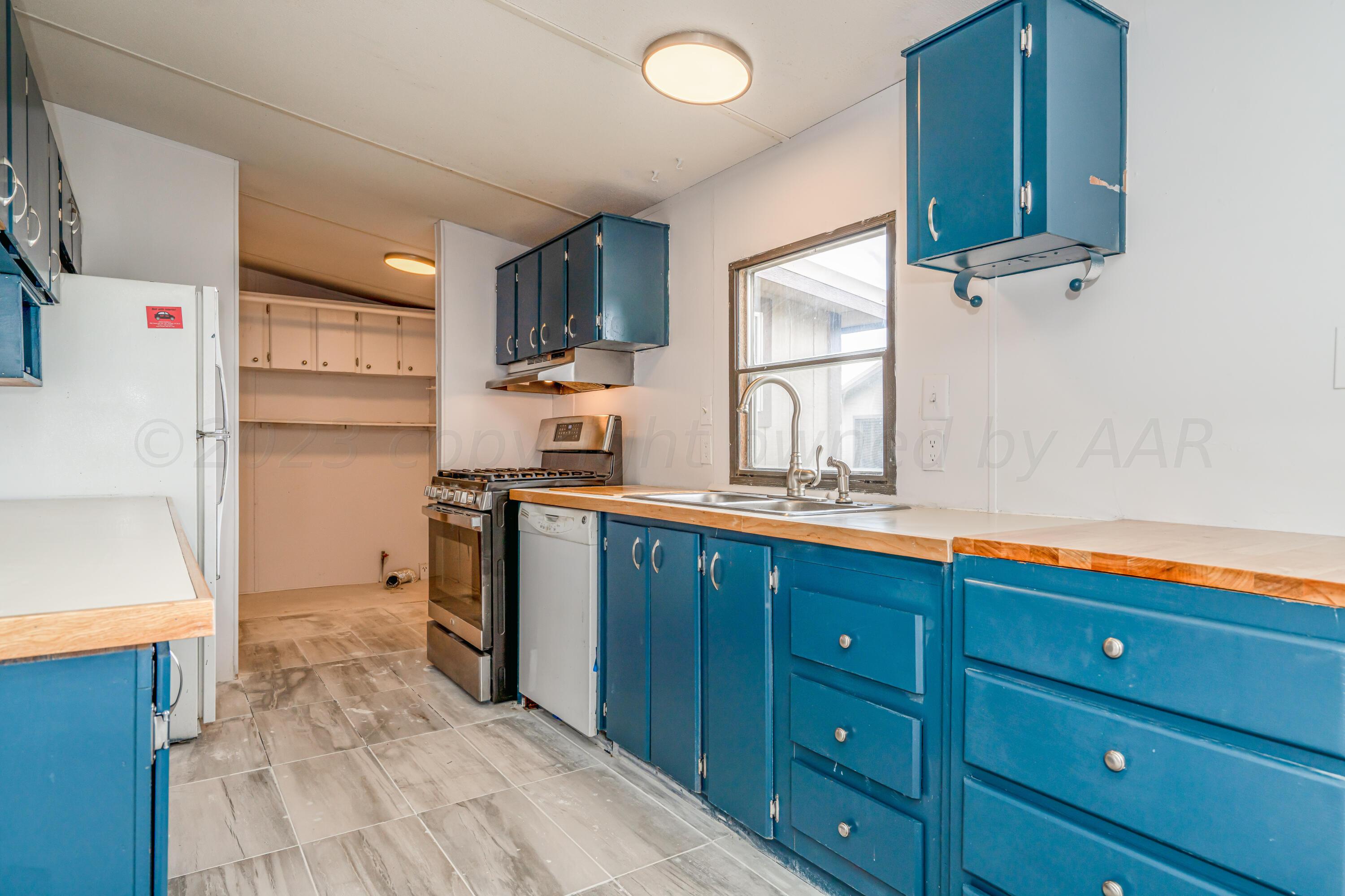 3101 Raef Road Amarillo, TX 79108 - Photo 13 of 29 3101 Raef Rd-16 KITCHEN