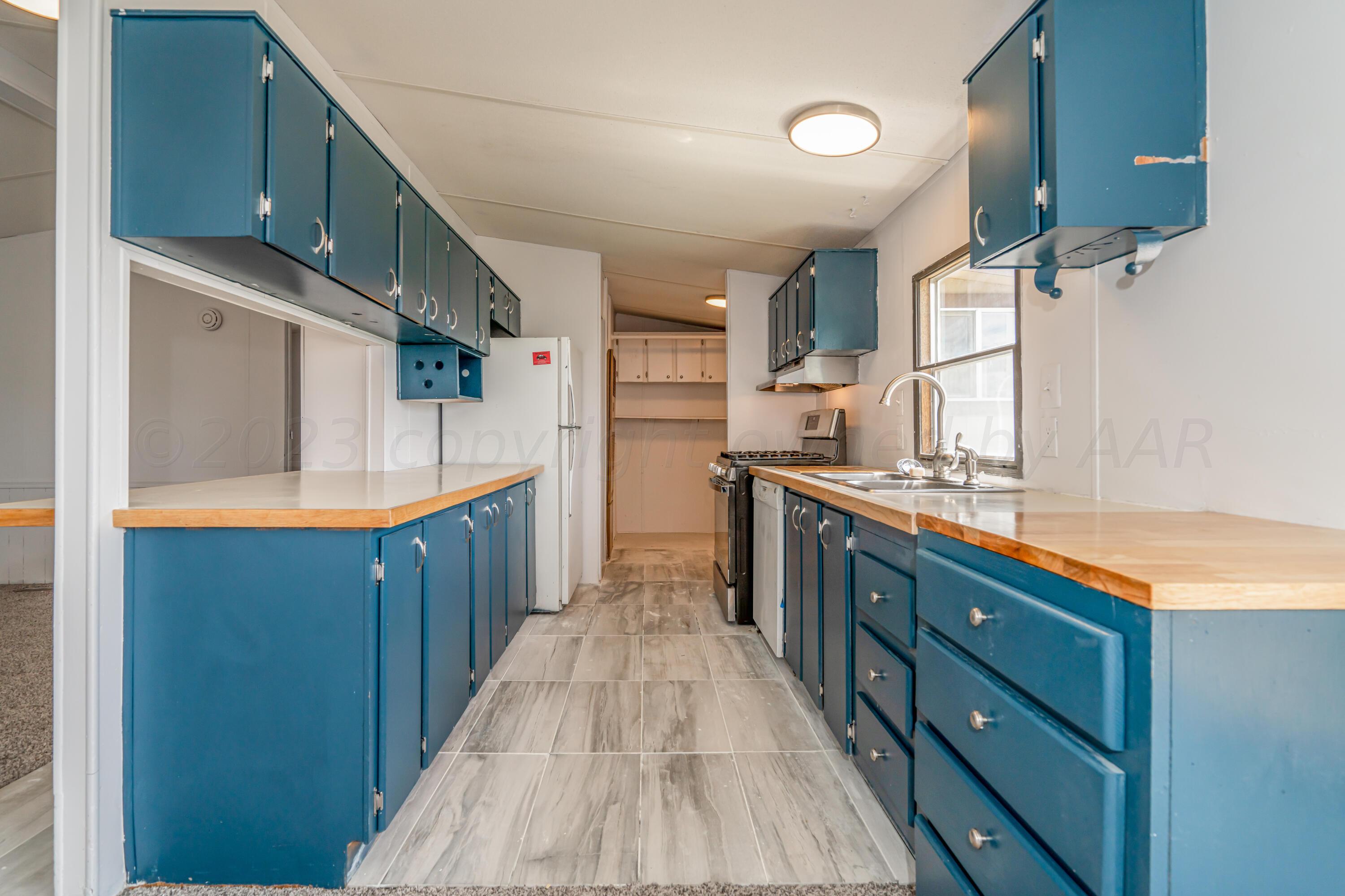 3101 Raef Road Amarillo, TX 79108 - Photo 14 of 29 3101 Raef Rd-17 KITCHEN