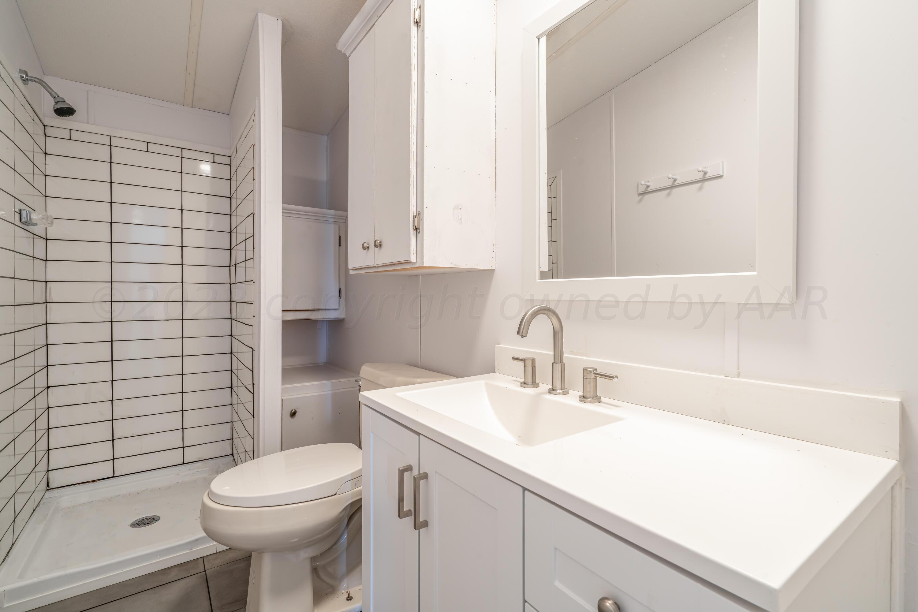 3101 Raef Road Amarillo, TX 79108 - Photo 24 of 29 3101 Raef Rd-26 BATHROOM 2