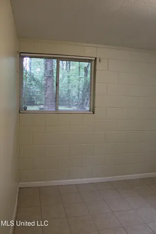 $83,000 | 111 Chatham Circle, Jackson, MS 39206