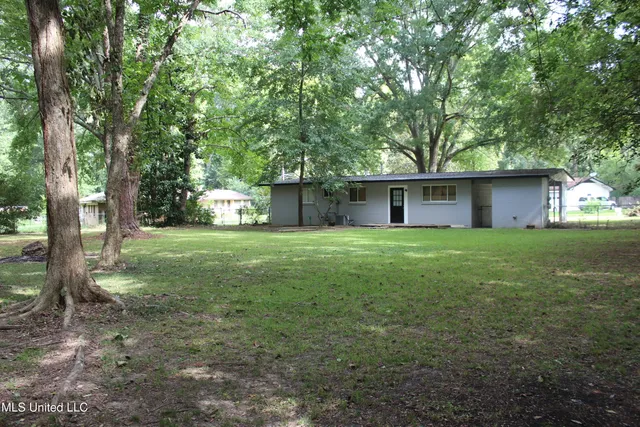 $83,000 | 111 Chatham Circle, Jackson, MS 39206