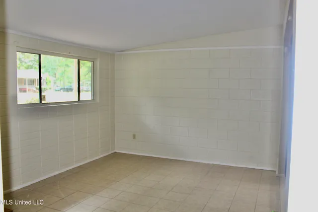 $83,000 | 111 Chatham Circle, Jackson, MS 39206