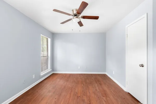$1,050 | 7200 West T C Jester Boulevard, Unit 1004, Houston, TX 77088