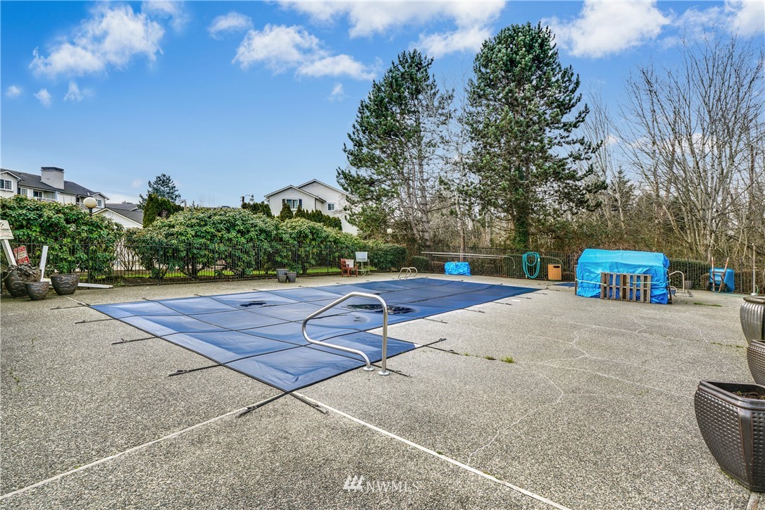 12404 East Gibson Road, Unit C201 Everett, WA 98204 - Photo 30 of 31 Gallery Image 30