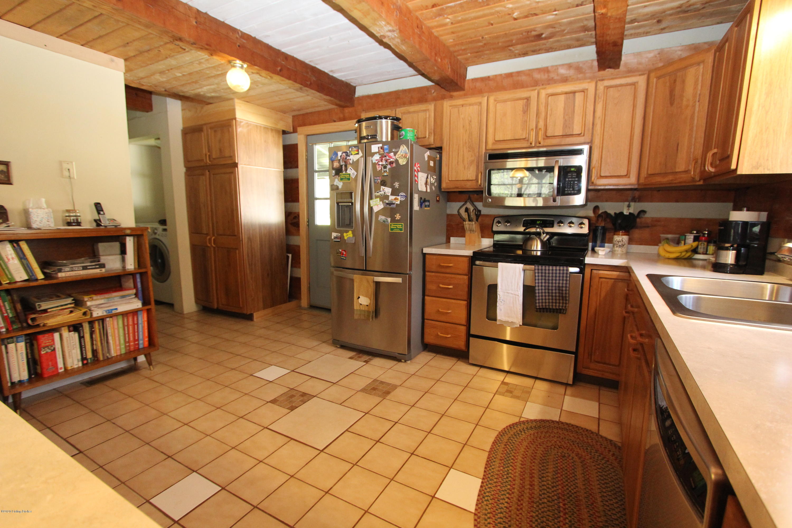 1089 Deer Run Road Lawrenceburg, KY 40342 - Photo 7 of 49 Kitchen (4)