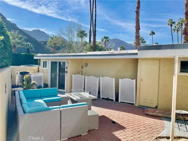 $563,000 | 40990 Paxton Drive, Unit 7, Rancho Mirage, CA 92270