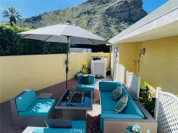 $499,000 | 40990 Paxton Drive, Unit 7, Rancho Mirage, CA 92270