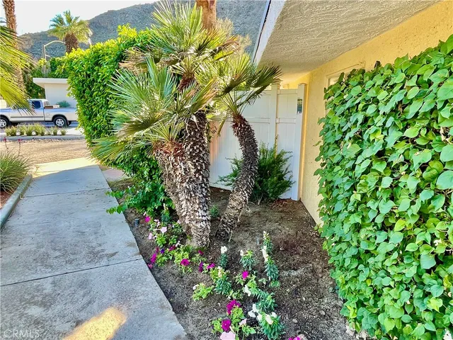 $563,000 | 40990 Paxton Drive, Unit 7, Rancho Mirage, CA 92270