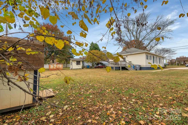 $329,900 | 399 Woodlawn Street, Belmont, NC 28012