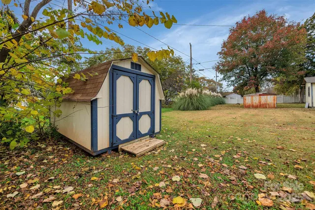 $329,900 | 399 Woodlawn Street, Belmont, NC 28012