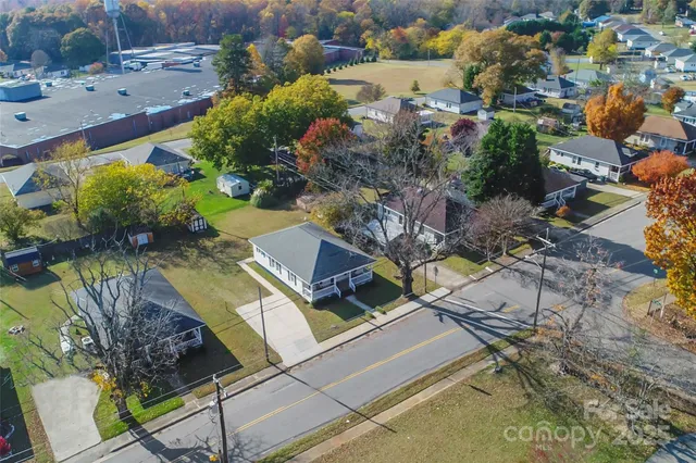 $329,900 | 399 Woodlawn Street, Belmont, NC 28012