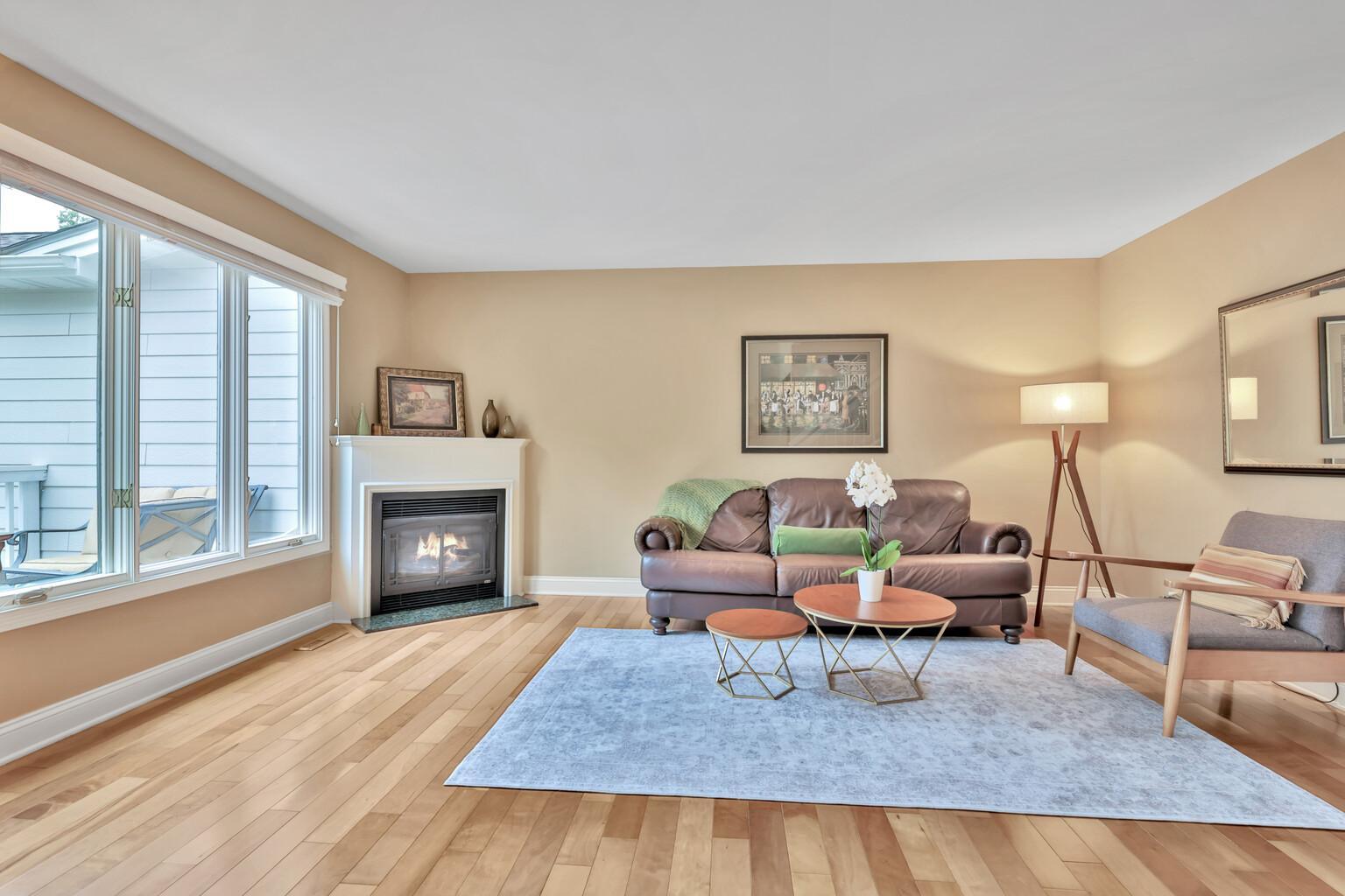 8264 Kingslee Road Bloomington, MN 55438 - Photo 14 of 38 Gallery Image 14