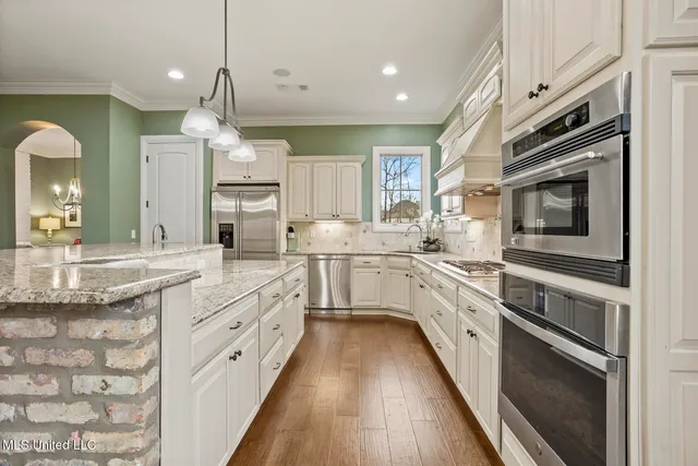 $845,000 | 302 Crimson Crowne, Flowood, MS 39232