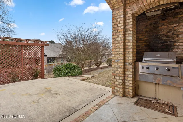 $845,000 | 302 Crimson Crowne, Flowood, MS 39232