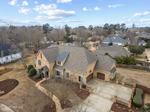 $774,000 | 302 Crimson Crowne, Flowood, MS 39232