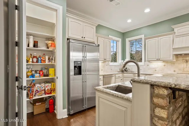 $845,000 | 302 Crimson Crowne, Flowood, MS 39232