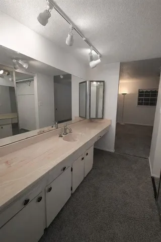 $89,000 | 4281 Northwest 41st Street, Unit 419, Lauderdale Lakes, FL 33319