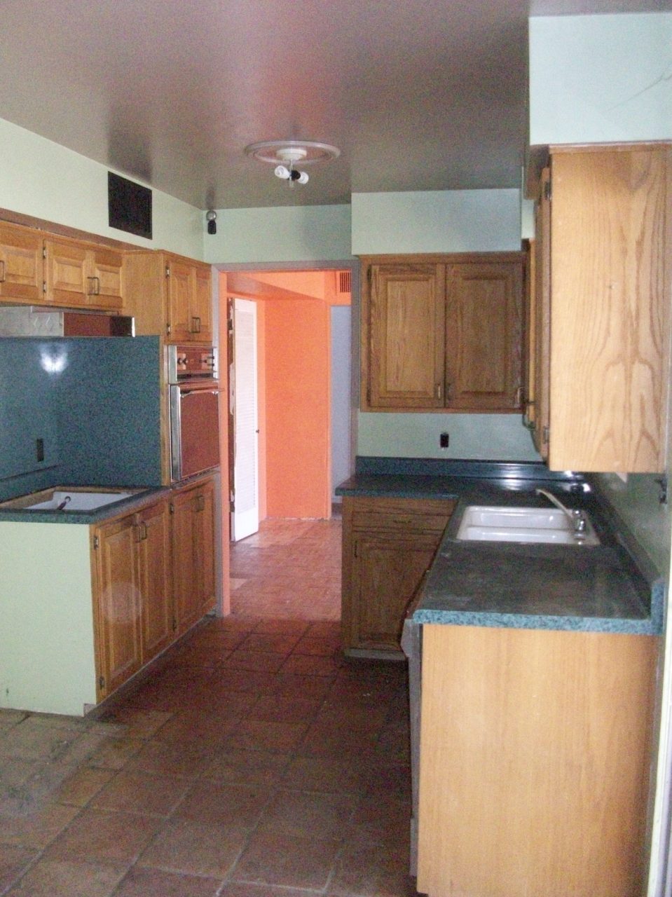 1402 West Bethany Home Road Phoenix, AZ 85013 - Photo 3 of 4 Kitchen