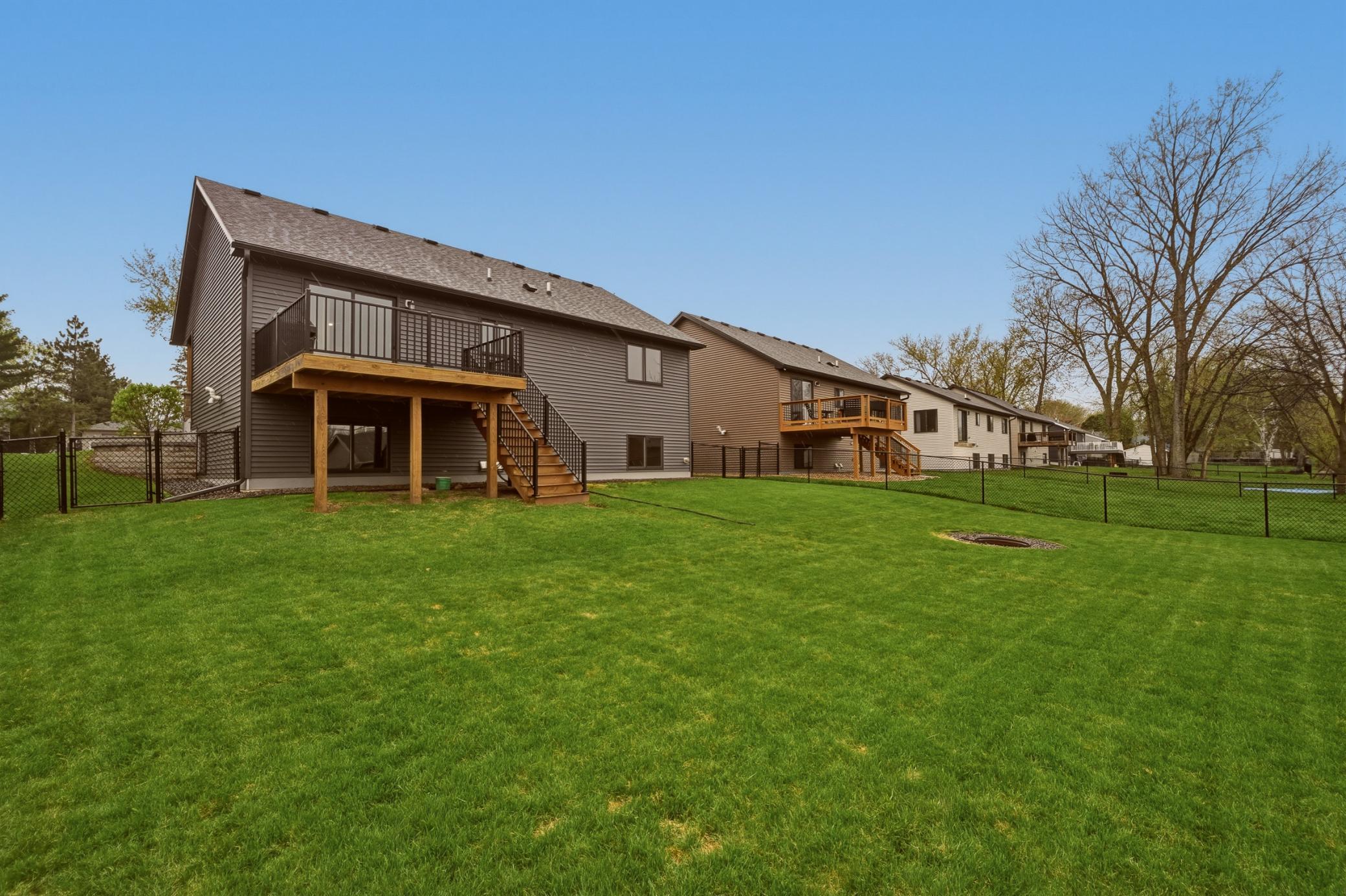 3911 Sunnydale Lane Southeast Rochester, MN 55904 - Photo 38 of 40