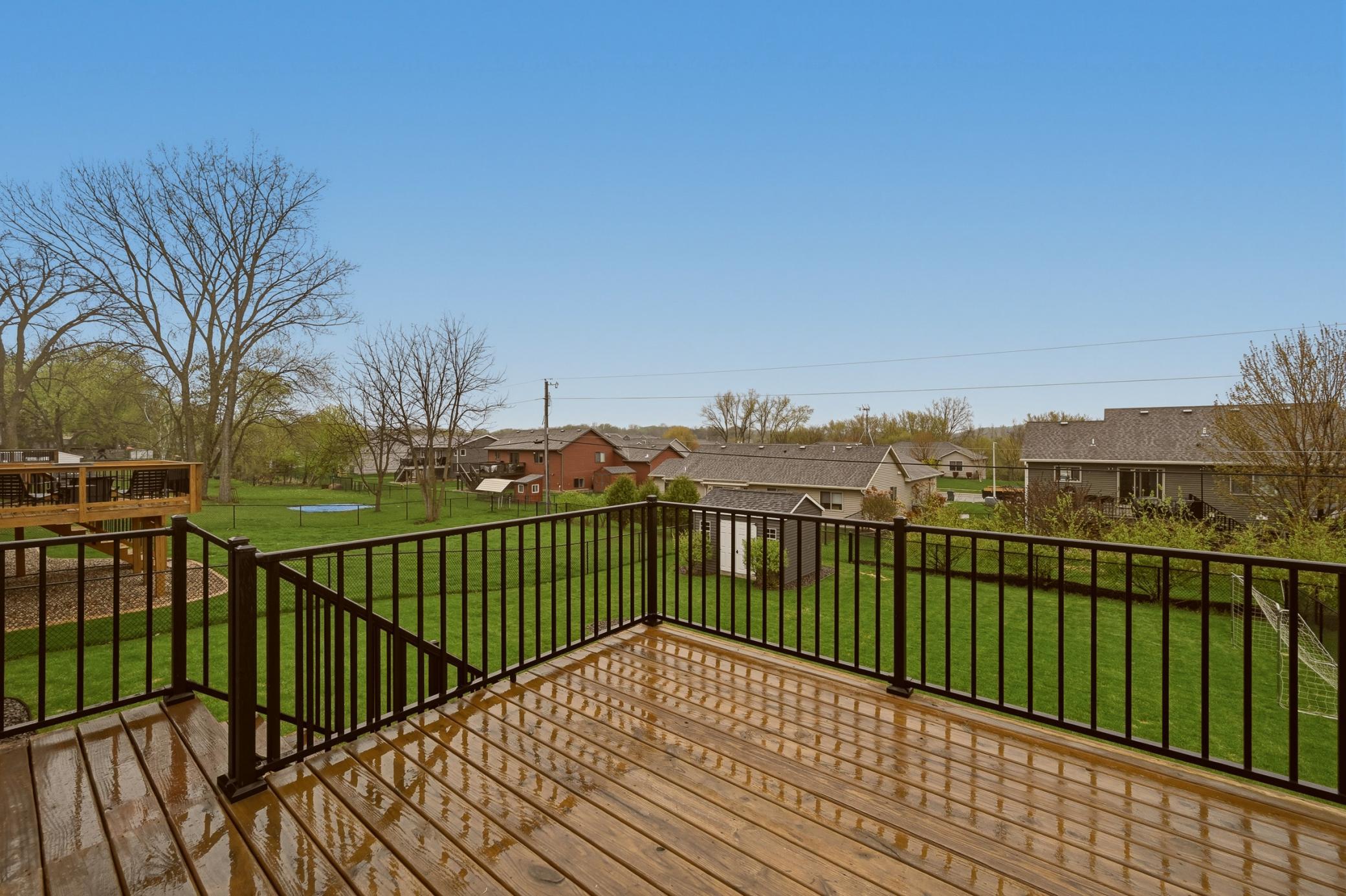 3911 Sunnydale Lane Southeast Rochester, MN 55904 - Photo 6 of 40