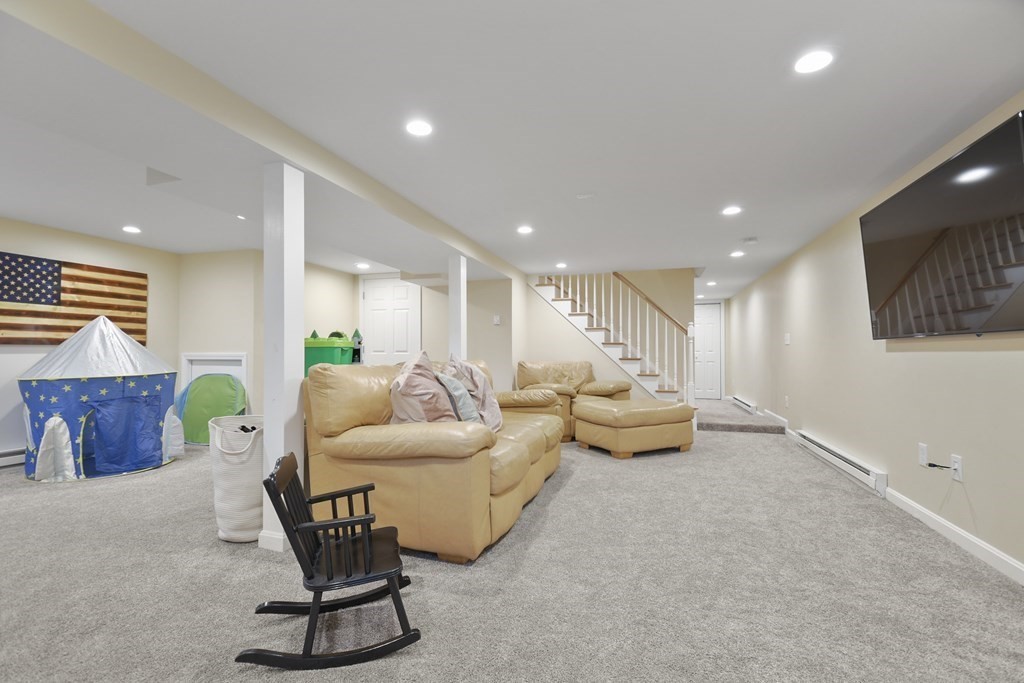 7 Walnut Road Chelmsford, MA 01824 - Photo 23 of 29