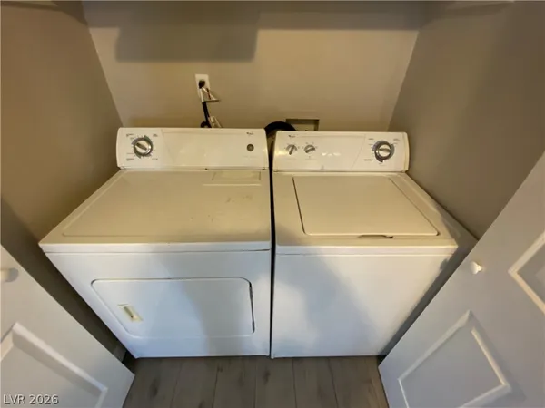 $1,325 | 5008 South Rainbow Boulevard, Unit 207, Las Vegas, NV 89103