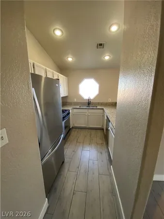 $1,325 | 5008 South Rainbow Boulevard, Unit 207, Las Vegas, NV 89103