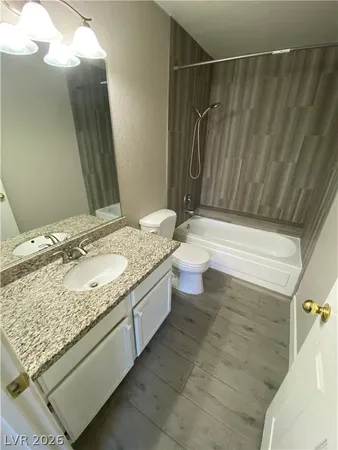 $1,325 | 5008 South Rainbow Boulevard, Unit 207, Las Vegas, NV 89103