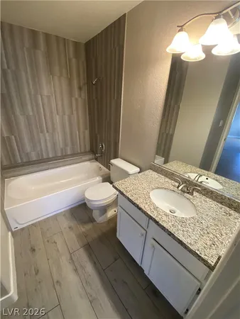 $1,325 | 5008 South Rainbow Boulevard, Unit 207, Las Vegas, NV 89103