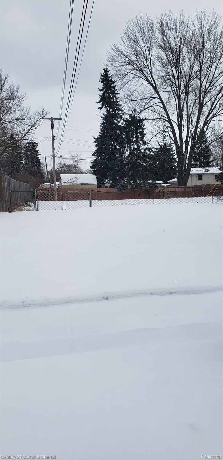 4635 Westpoint Street Dearborn Heights, MI 48125 - Photo 1 of 2