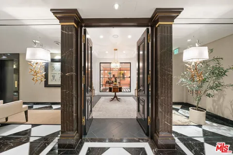 $3,995,000 | 10375 Wilshire Boulevard, Unit 9HK, Los Angeles, CA 90024